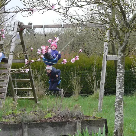 Bonzée, 5 Pièces, 8 Personnes - Fr-1-585-1