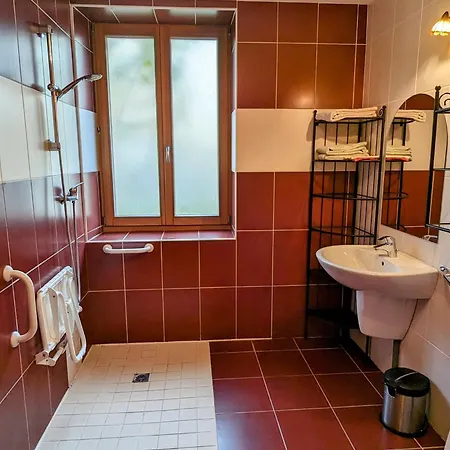 Moulin Renove Avec Jardin, Au Bord De L'eau, Entre Verdun Et Metz - Fr-1-585-1 Holiday home Bonzee