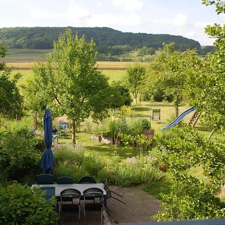 Moulin Renove Avec Jardin, Au Bord De L'eau, Entre Verdun Et Metz - Fr-1-585-1 * Bonzee