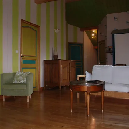 Bonzée, 5 Pièces, 8 Personnes - Fr-1-585-1 Сasa de vacaciones