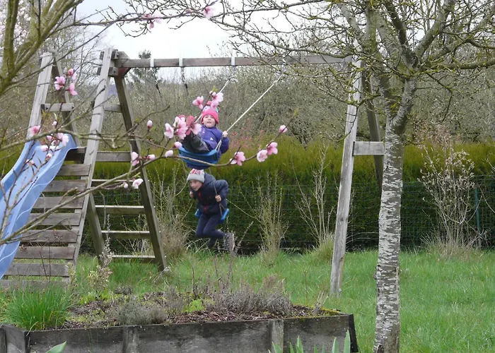 Moulin Renove Avec Jardin, Au Bord De L'eau, Entre Verdun Et Metz - Fr-1-585-1