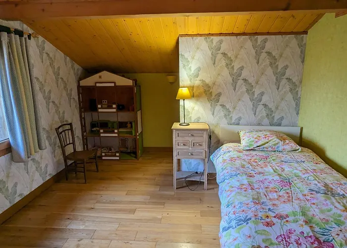 Prázdninový dům Moulin Renove Avec Jardin, Au Bord De L'eau, Entre Verdun Et Metz - Fr-1-585-1