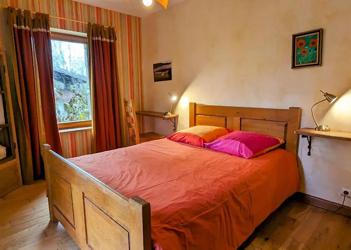 Prázdninový dům Moulin Renove Avec Jardin, Au Bord De L'eau, Entre Verdun Et Metz - Fr-1-585-1