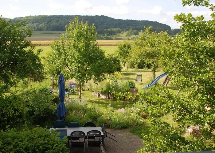 Moulin Renove Avec Jardin, Au Bord De L'eau, Entre Verdun Et Metz - Fr-1-585-1 * Bonzee