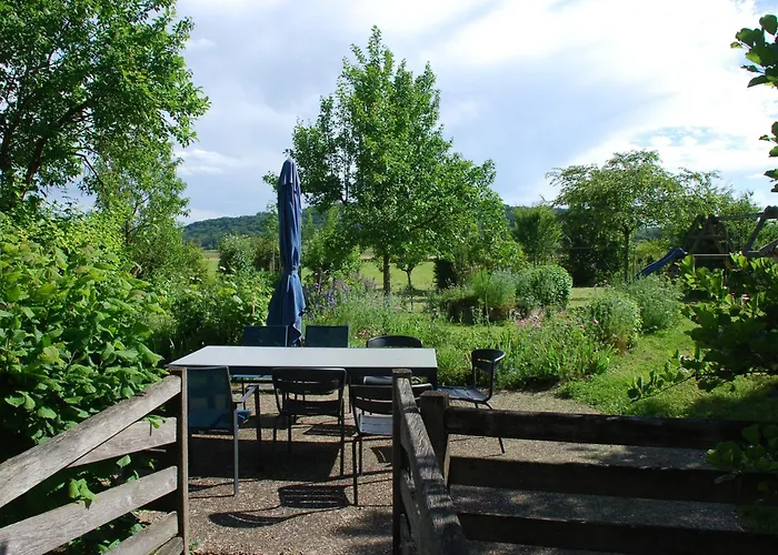 Prázdninový dům Moulin Renove Avec Jardin, Au Bord De L'eau, Entre Verdun Et Metz - Fr-1-585-1 Bonzee